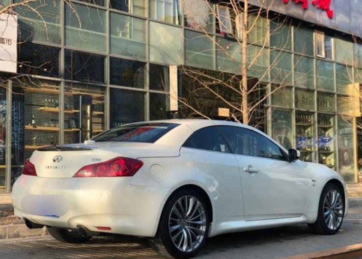 即将上市的平民敞篷车,硬顶敞篷车v6