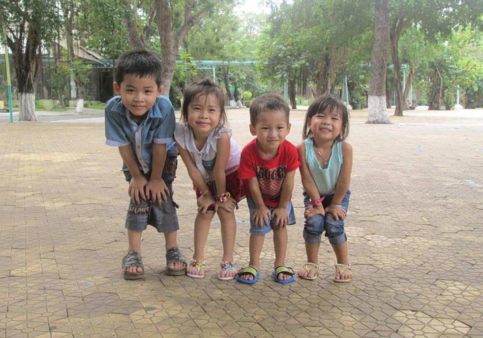 国足韩鹏勇救落水儿童,前国脚韩鹏勇救落水儿童