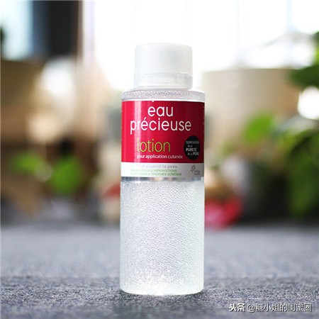 谨慎这几个护肤品一起用会烂脸,绝对不能一起使用的护肤品