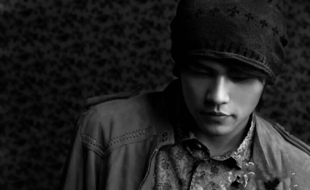 华语乐坛到现在还是周杰伦,华语乐坛周杰伦该怎么办