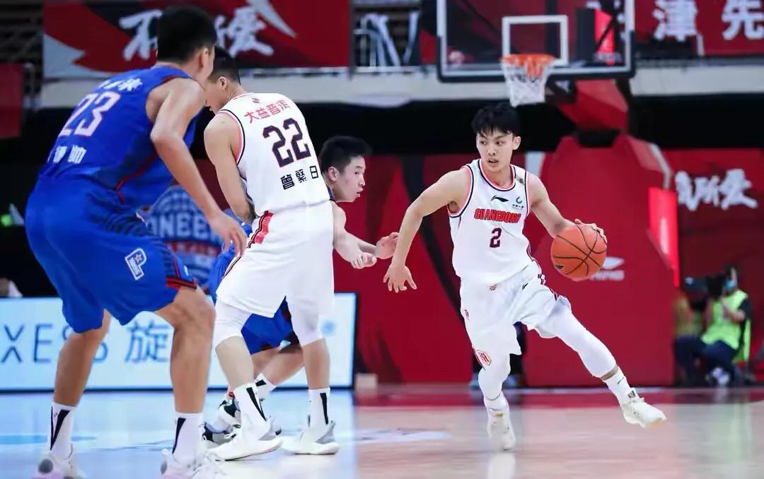 2022至2023辽粤常规赛比赛徐杰,辽篮球迷评论徐杰