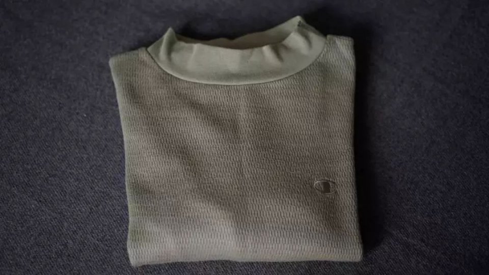 厌倦了红黄棕不妨来款高级感发色,厌倦了高级黑白灰