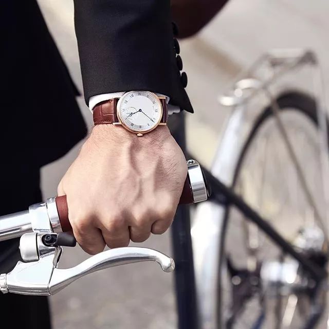 宇舶和天梭手表哪个好,戴天梭开什么车