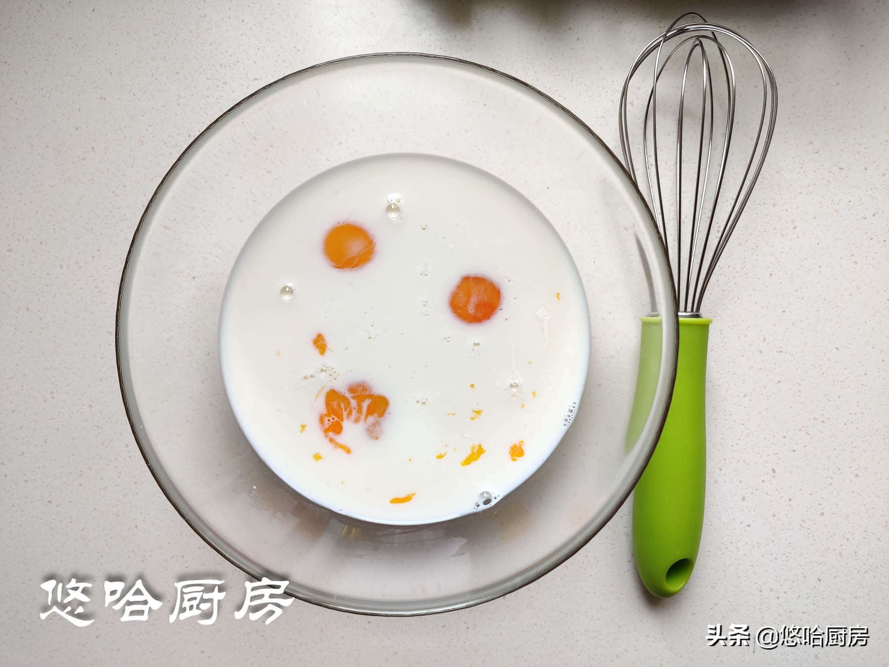 咖啡馆鲜奶油华夫饼,米加小镇咖啡馆华夫饼怎么做