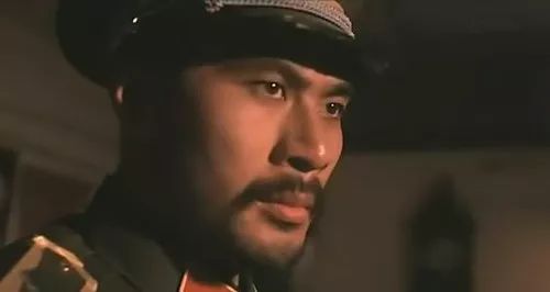 徐锦江现实生活,徐锦江年轻时