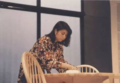 黄家驹最后一任女友现状,黄家驹历任女友现状