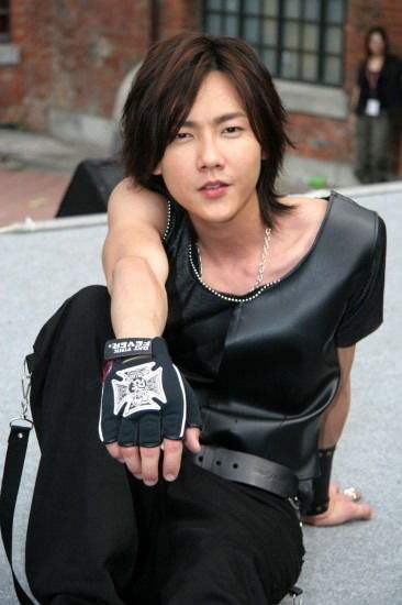 凤凰传奇2019最流行经典歌曲,凤凰传奇网红翻唱最近很火的歌