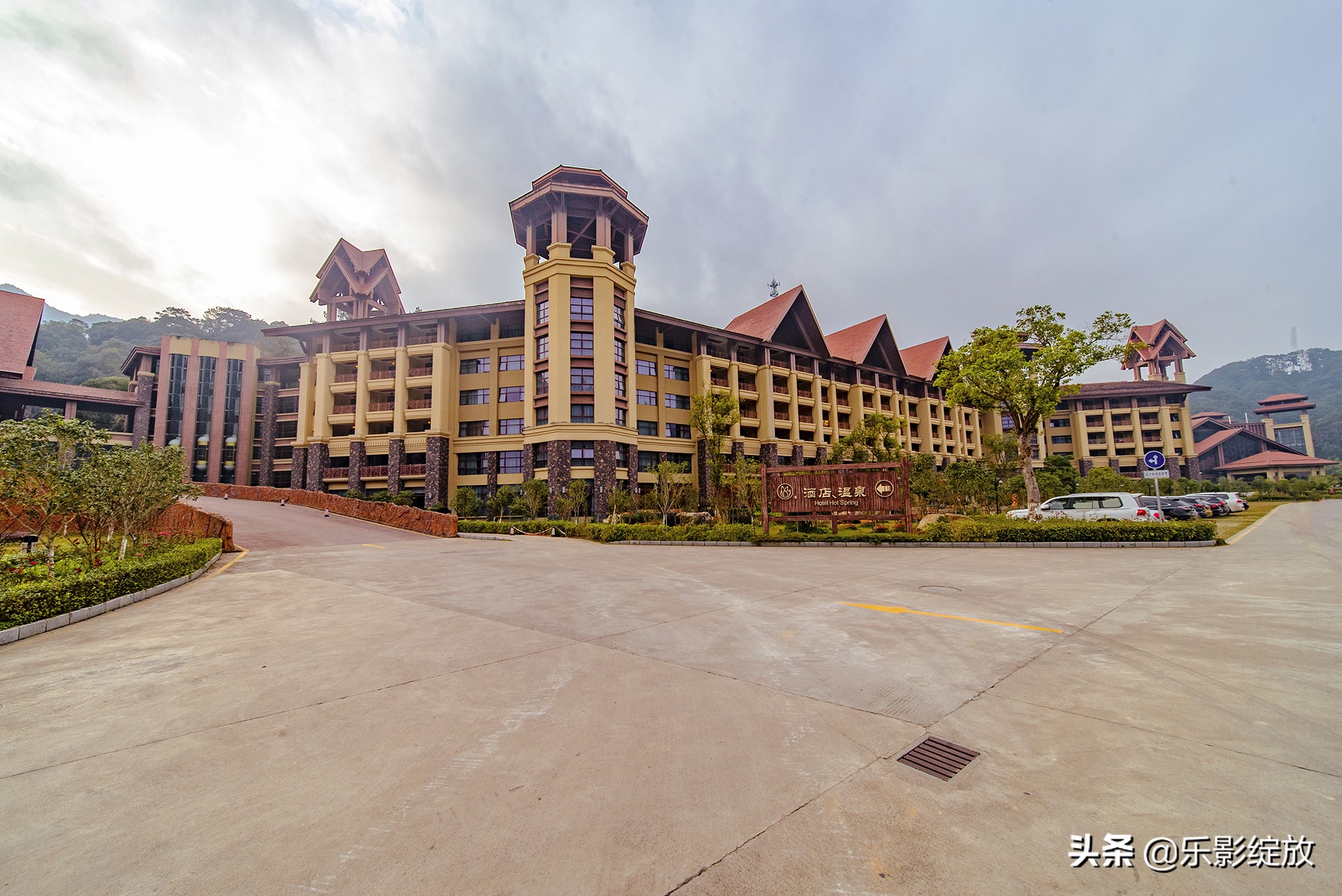 经律论文化旅游小镇骑行,经律论文化旅游小镇美国