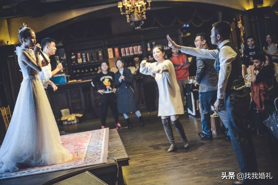 真实婚礼小酒窝,樱桃小丸子山根的初恋