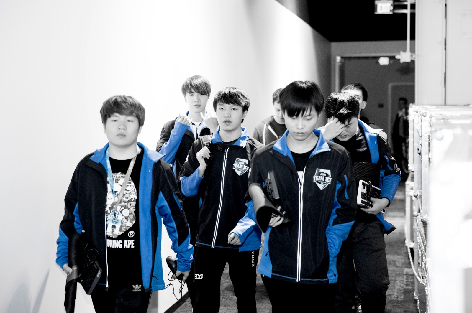 lpl历届年度最佳选手uzi,全明星赛2017uzi