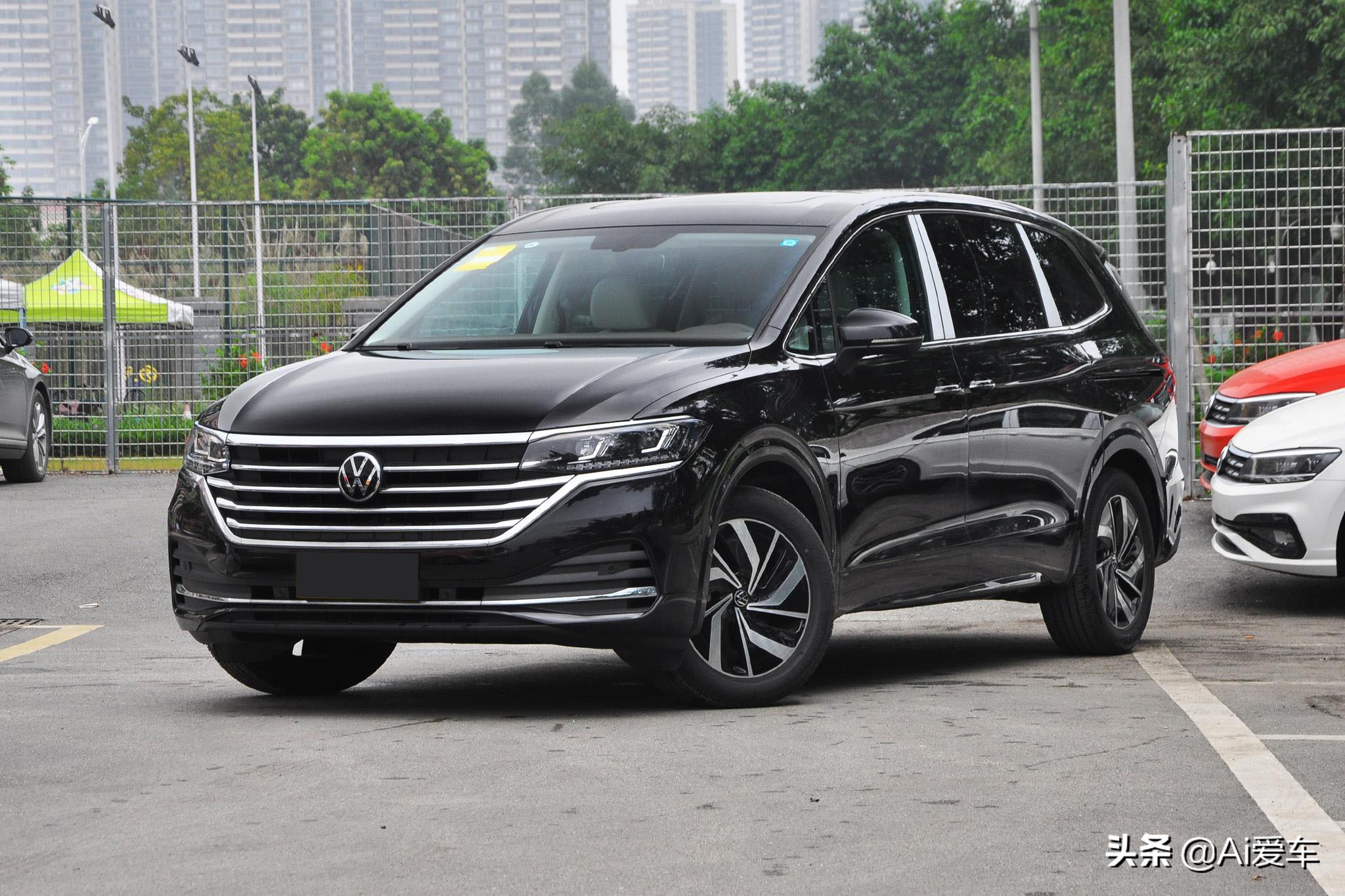 大众七座mpv威然多少钱,上汽大众七座MPV威然