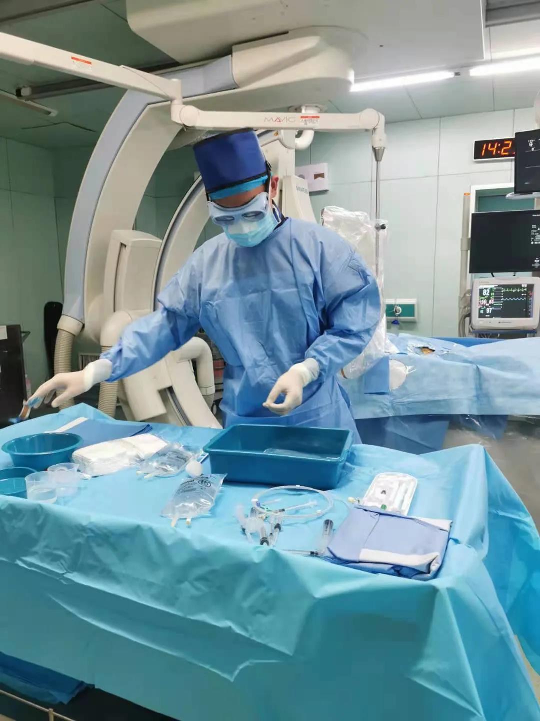 *安泰**市中心医院肝胆外科副主任医师刘阳:“肝胆相照”彰显医者仁心方寸之间演绎“镜下乾坤”