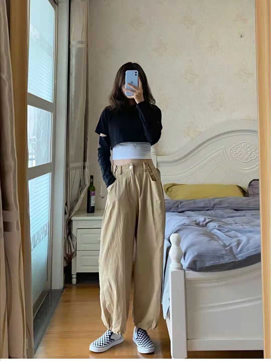 卡其色外套搭配什么颜色的裤子,女卡其色裤子搭配什么颜色上衣