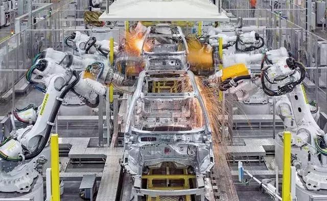 bba雷克萨斯车多少钱,bba雷克萨斯后期费用哪个便宜