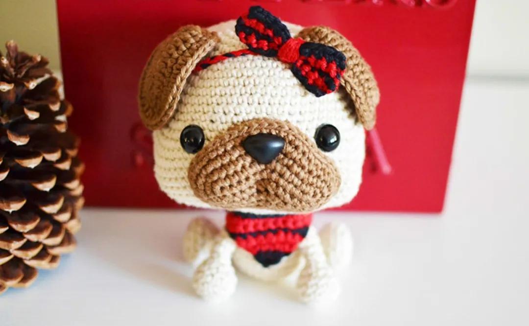 哈巴狗的手工钩针教程,钩针丑萌娃娃