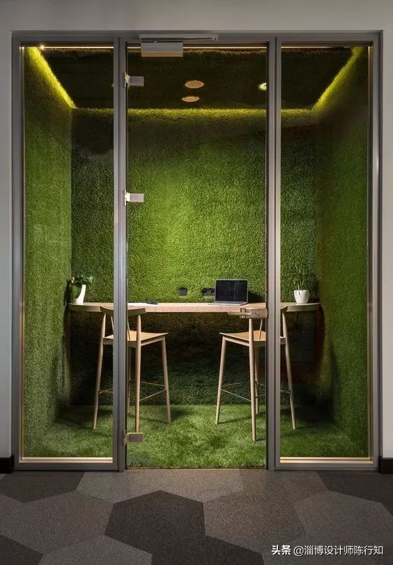 pvc地毯与沥青地毯哪个贵,pvc地毯跟牛筋地毯哪个好