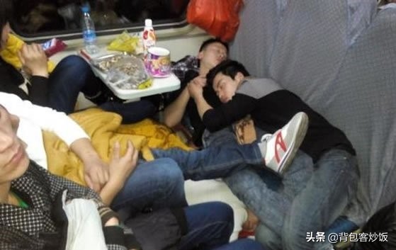 坐火车硬座40个小时感受,坐火车硬座40小时感受