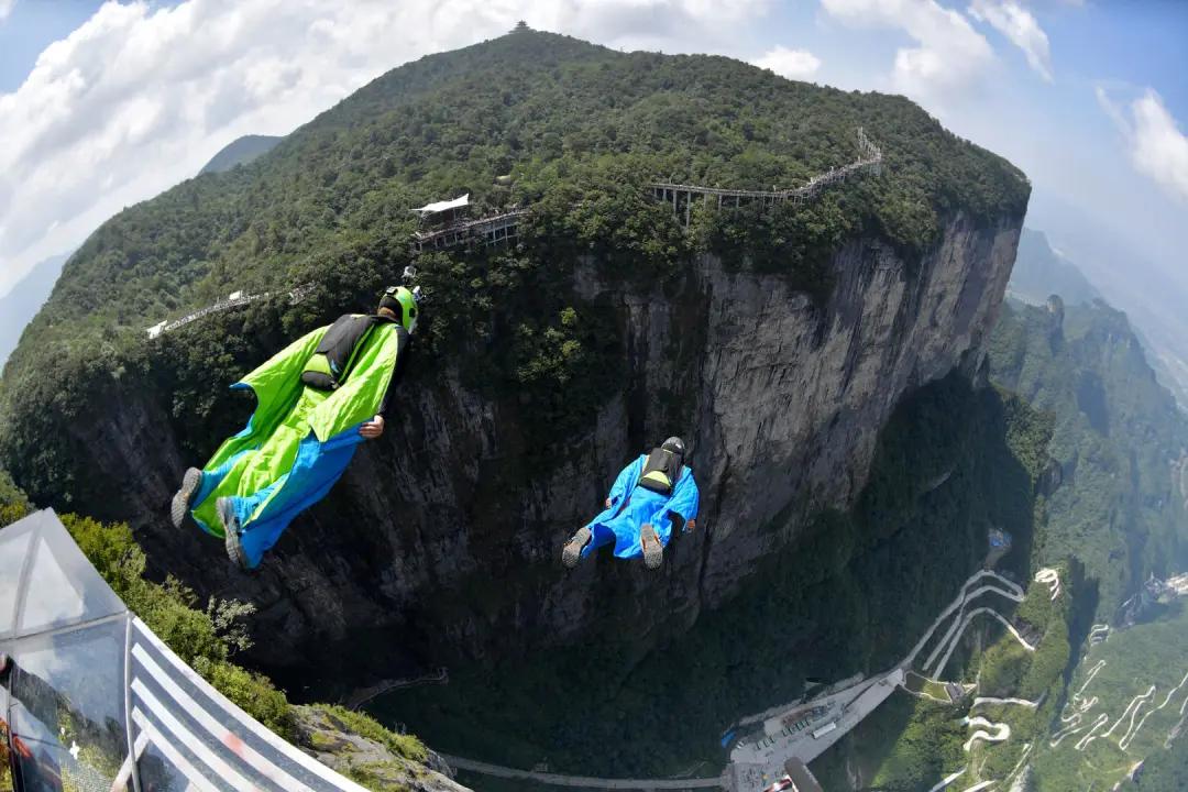 翼装飞行令人恐惧的失重感,喷气翼装飞行体验