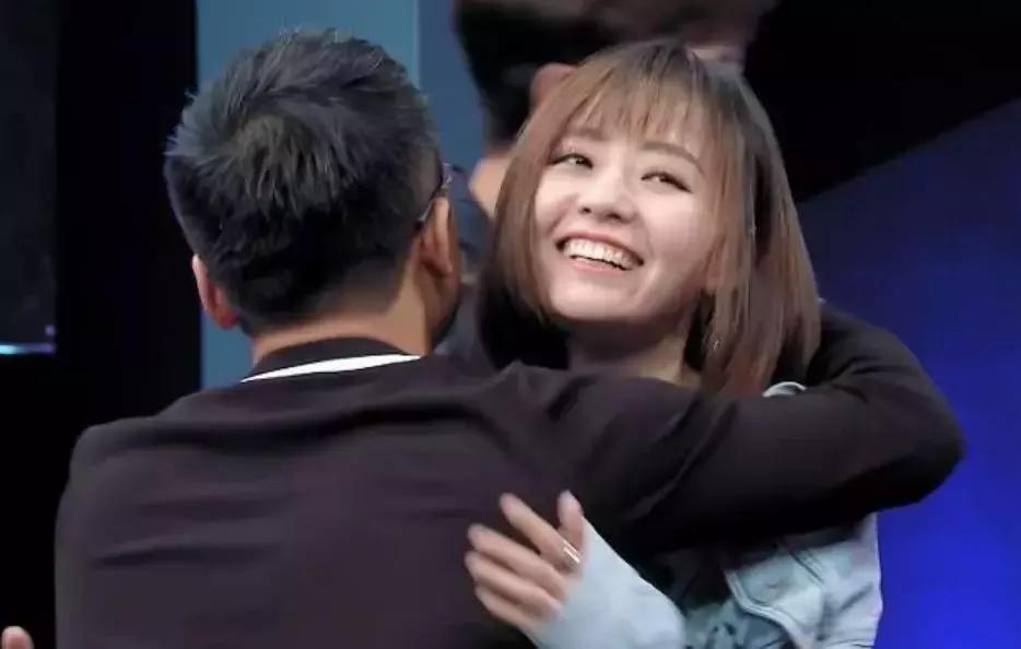 错爱15年终甩渣男，让王思聪都疯狂打call的她惊艳了全网！