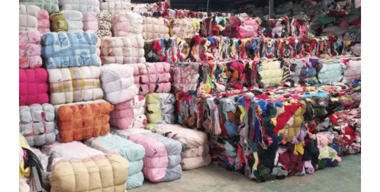 旧衣服如何回收如何赚钱,旧衣服回收新手入行的必读宝典