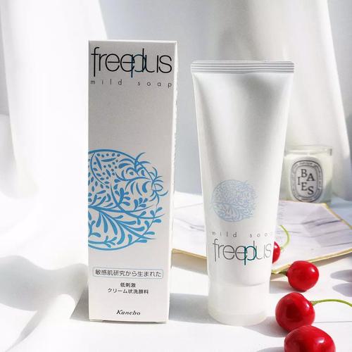 赵丽颖卸妆洗面奶,赵丽颖皮肤曝光