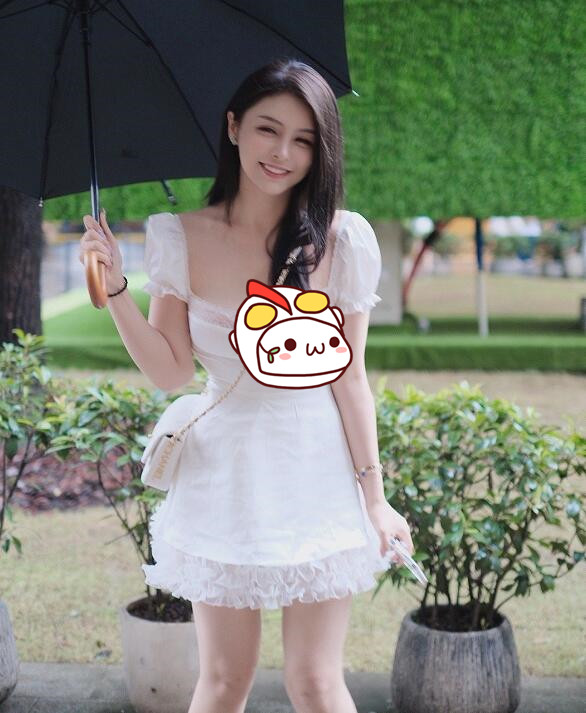 时隔两年，张琪格回应“迪拜谣言”：自己跟团去的，没有土豪