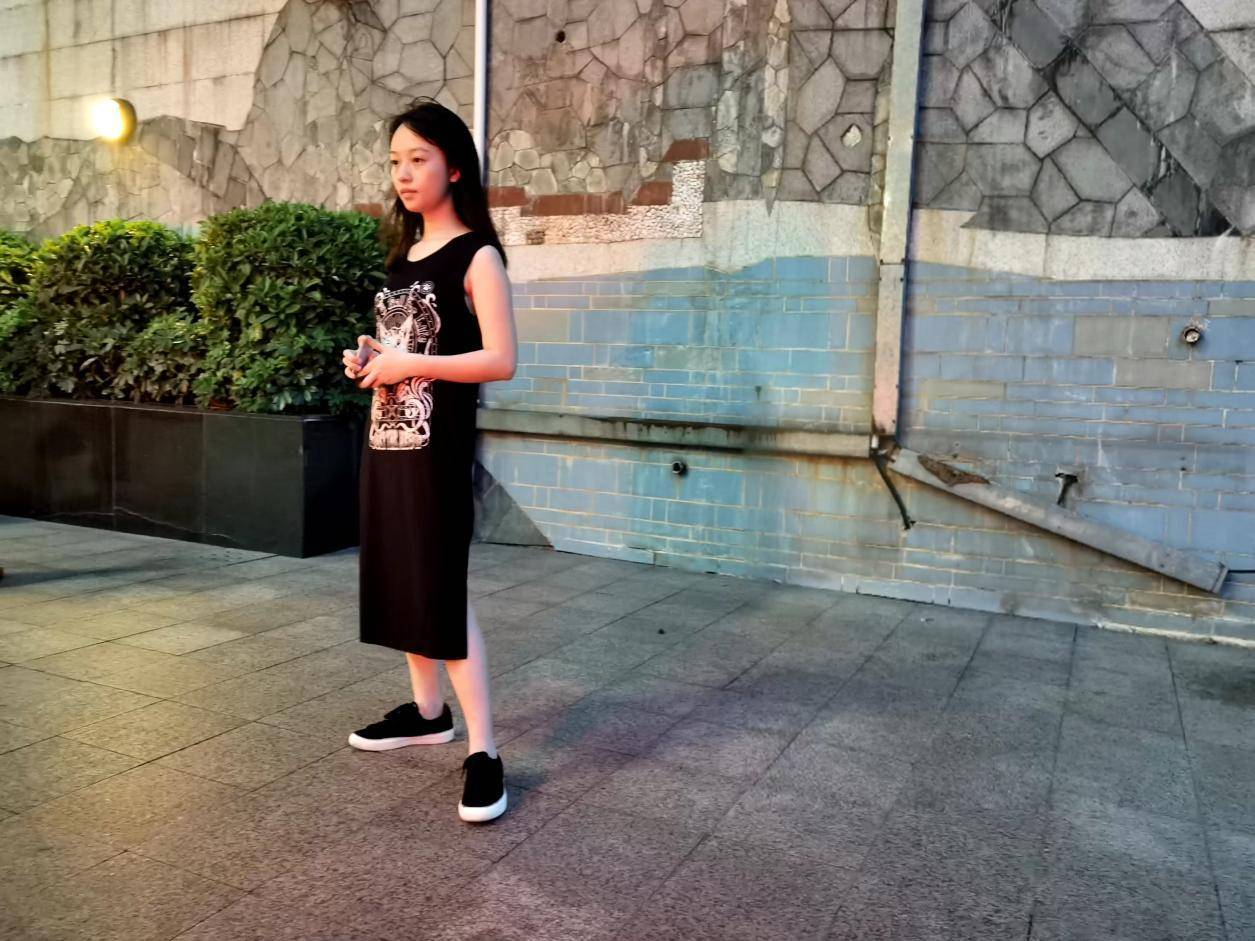 手机ai清除路人,荣耀30pro有ai消除功能吗