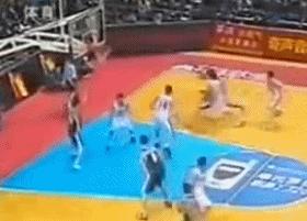 易建联(16年),顶天立地