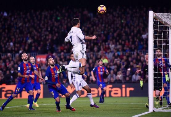 李铁评价c罗水平,李铁表扬全队球员