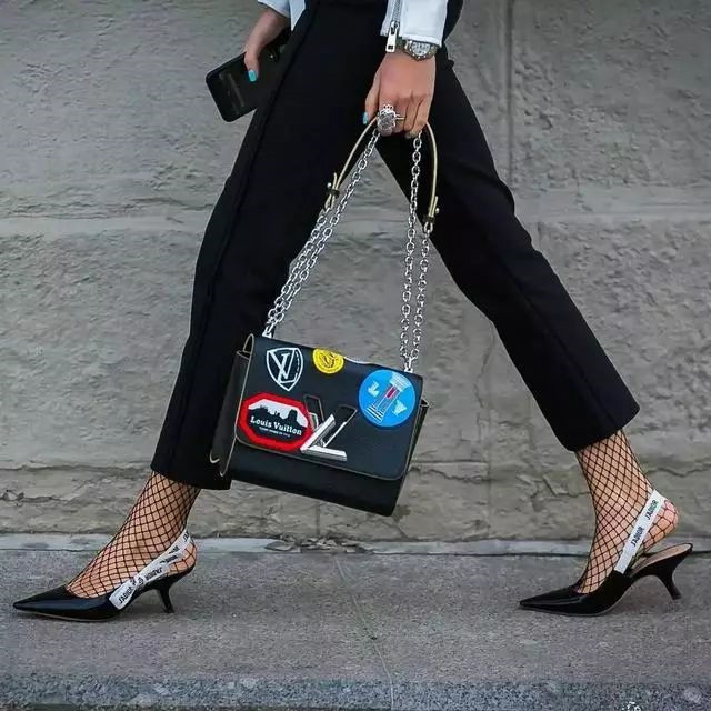 哪些轻奢品牌的鞋子值得推荐,最值得入手的奢侈品潮鞋