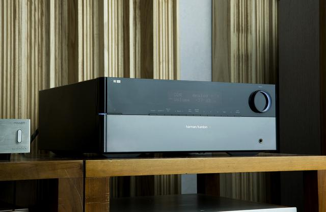 哈曼卡顿的旗舰功放有哪些,不走寻常路的奇葩