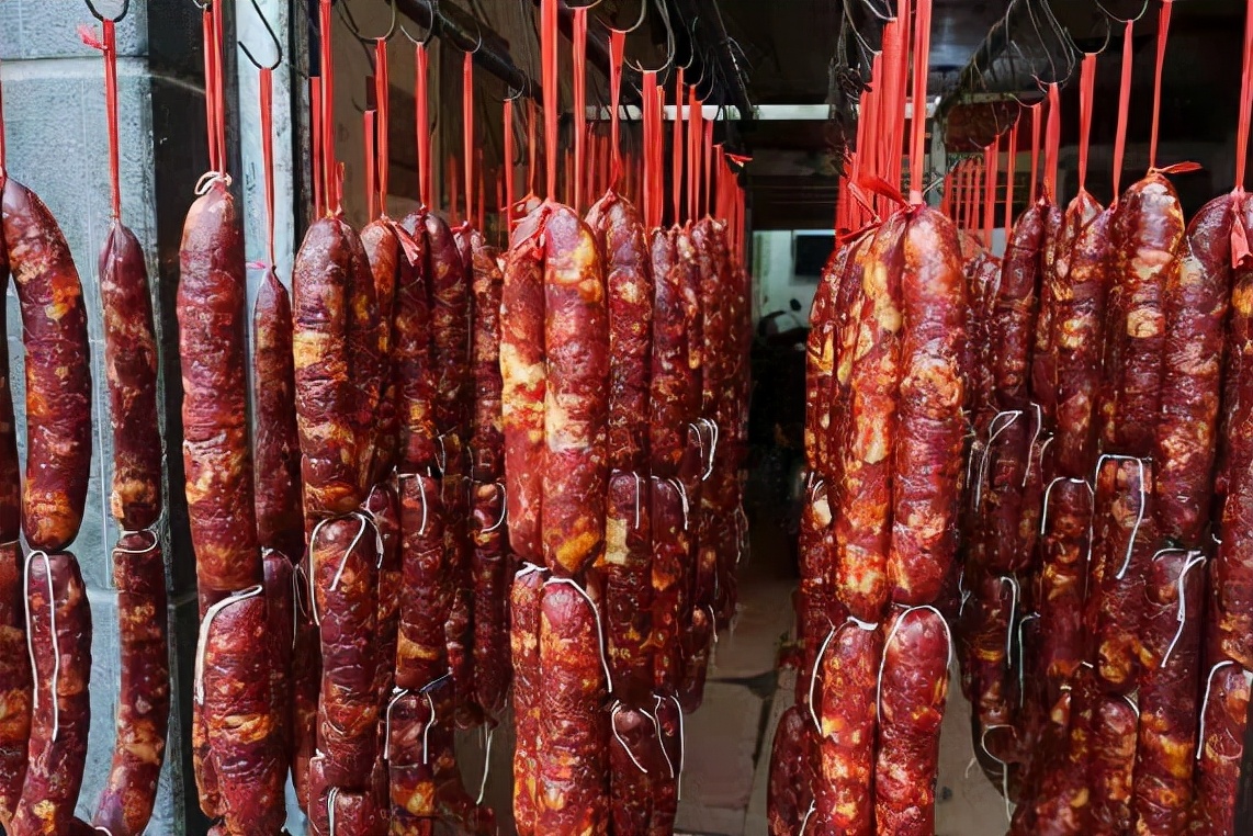 最好吃不咸的香肠配方,只放盐和糖的原味香肠配方