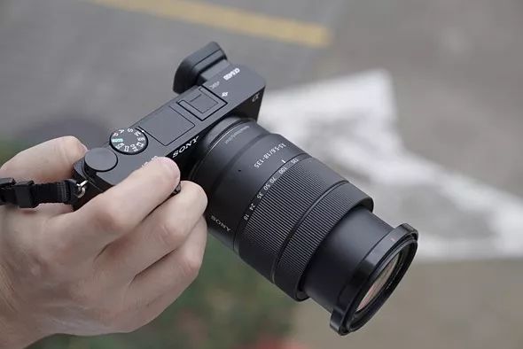 单评｜索尼a6400初评测