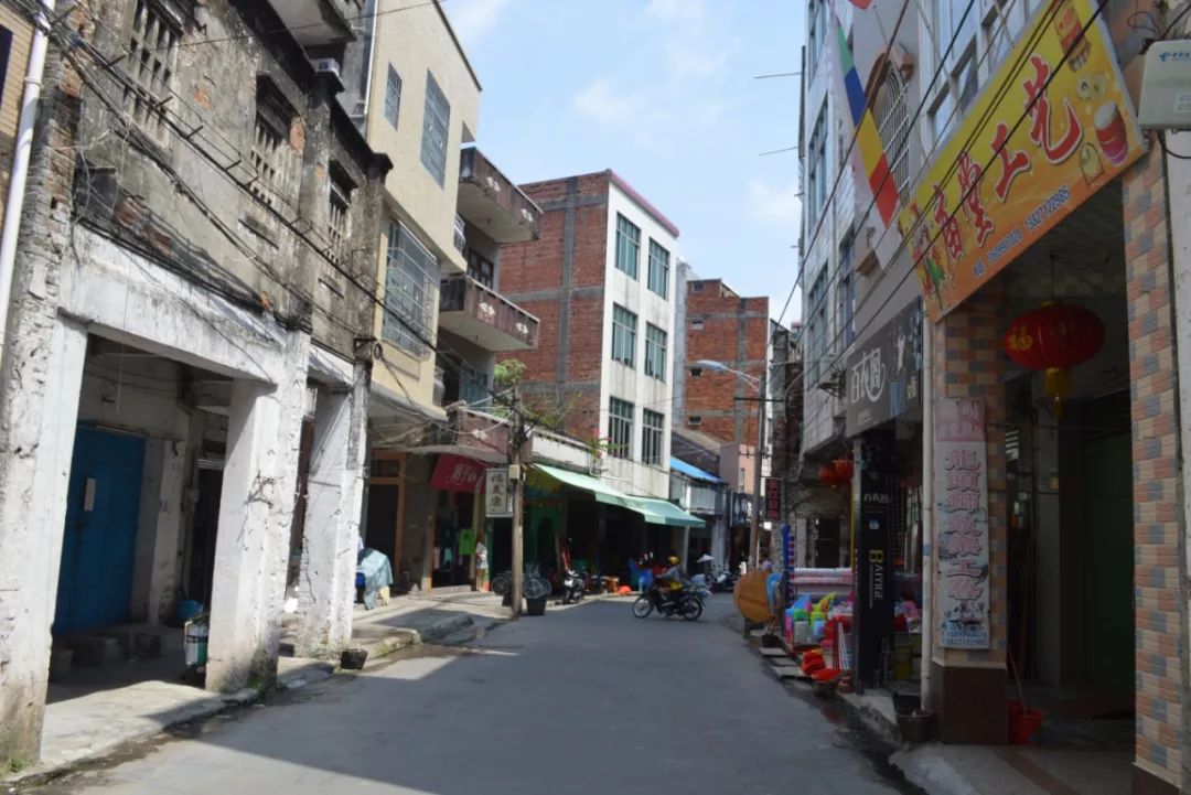 广东湛江安铺有什么好玩的地方,广东最有名的十大古镇