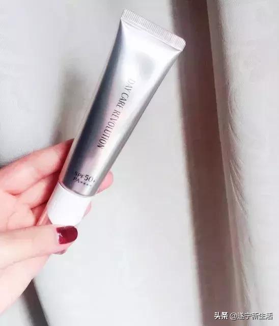 春夏秋冬都适合用什么防晒霜,用什么防晒霜显白又持久