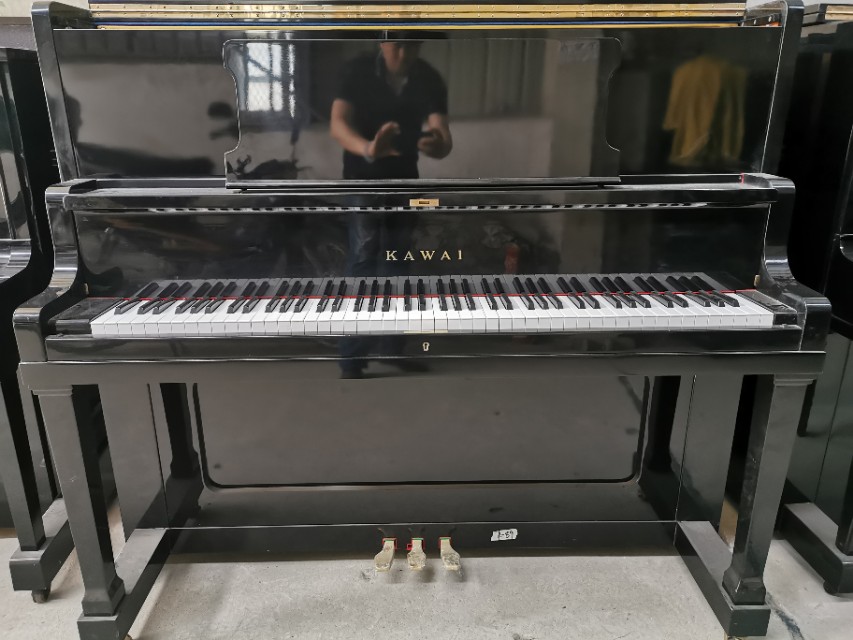 韩国二手钢琴便宜原因,二手英昌u121钢琴一般多少钱