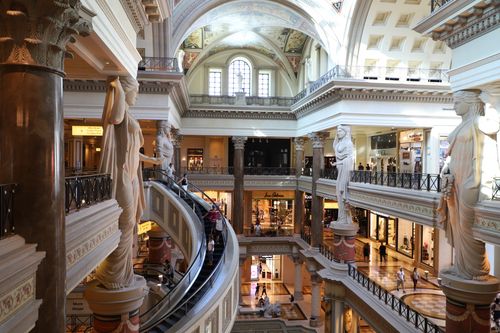 迪拜帆船酒店是世界第一酒店吗,世界最豪华的酒店迪拜帆船酒店