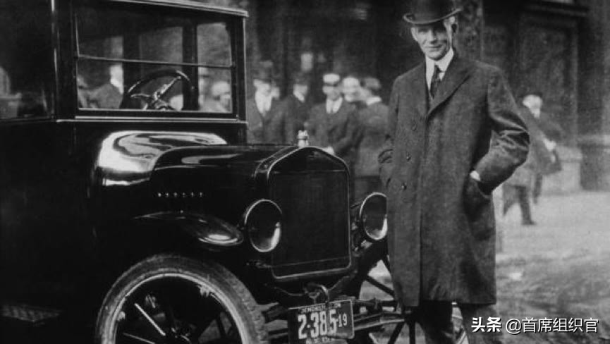 创业就是没有目标不停试错的过程,创业更重要的是选择而不是努力