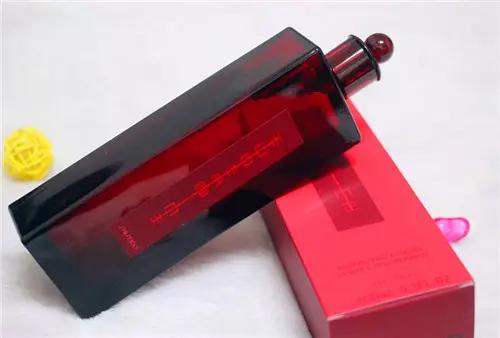 日本好优可化妆水,日本阿芙乐尔化妆水