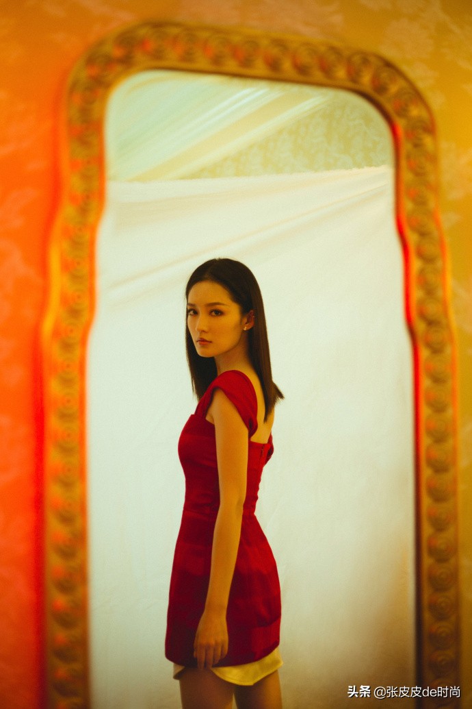 形容女孩子像花一样美,如何浪漫的形容一个女孩子