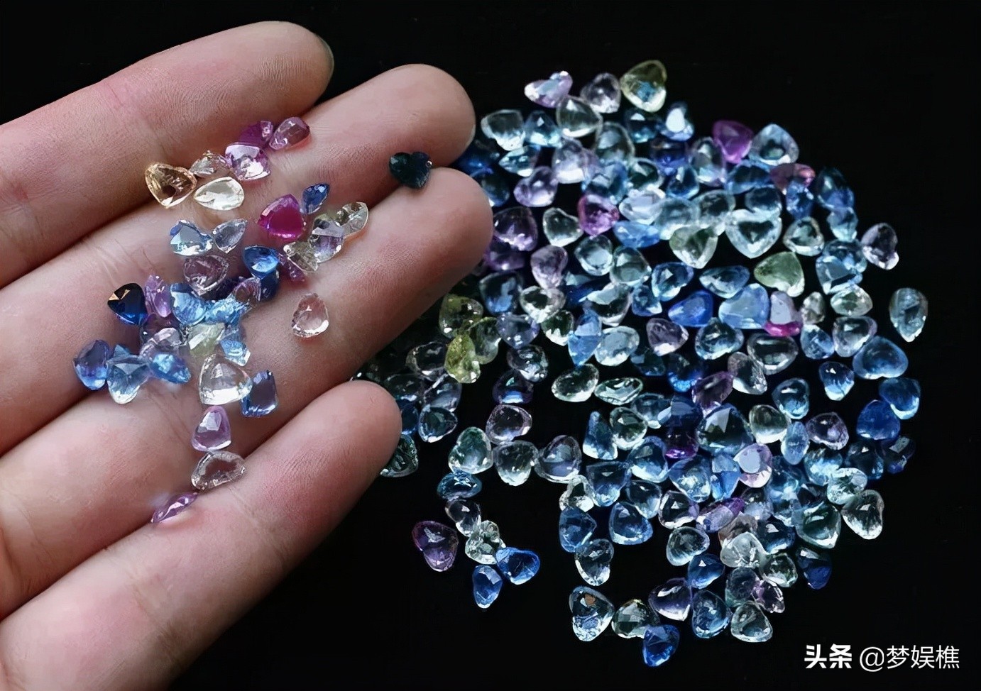 马达加斯加真土豪，红木多得像白菜，做米缸要用紫檀木