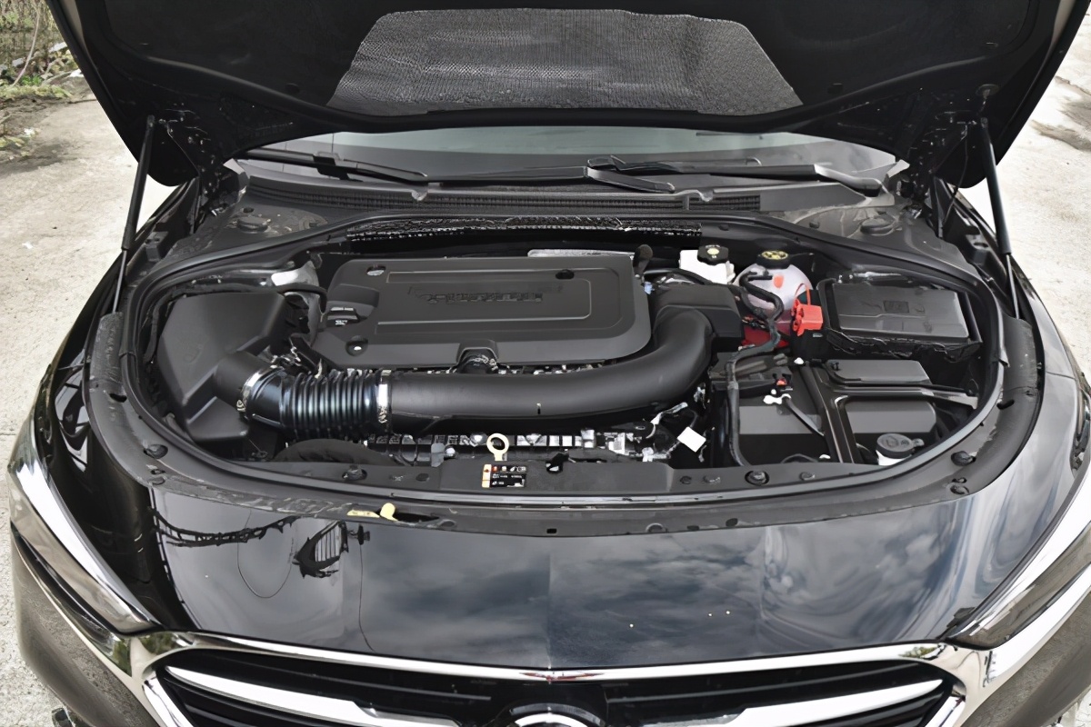 试驾别克君越,别克君越测评高速