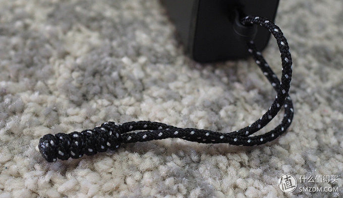 JBLUAFLASH运动耳机,jbl蓝牙运动耳机使用方法