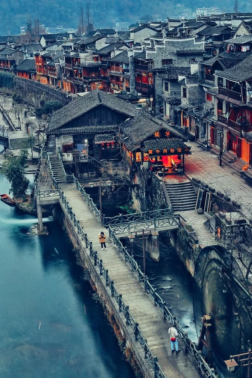 超适合一个人的15个国内外旅行地,国内适合一个人旅行的景点有哪些