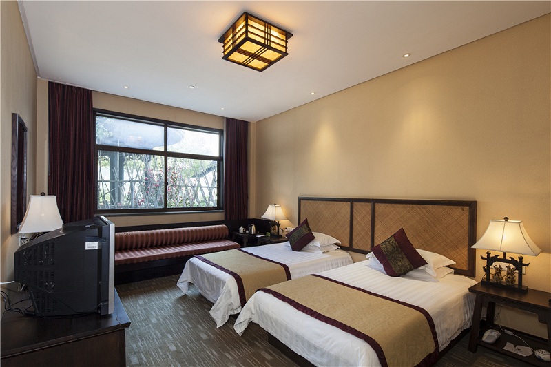 乌镇附近酒店预订300元左右的,乌镇住宿最好的酒店