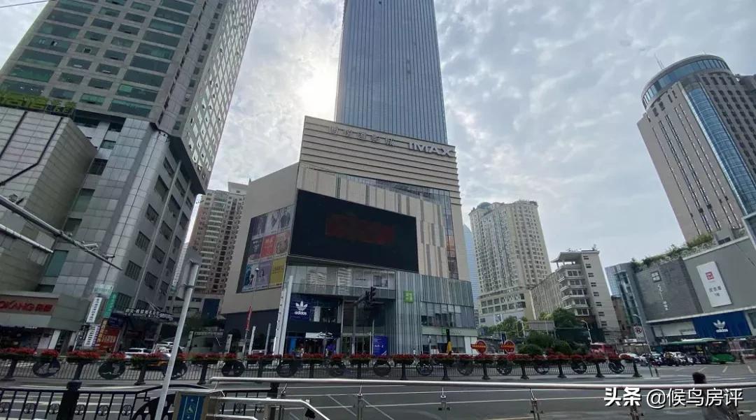 贵阳开发大型步行街,贵阳最聚人气步行街是哪个