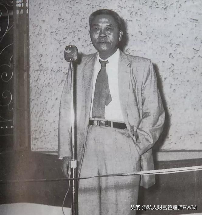 李光前和陈嘉庚谁的贡献大,李光耀谈陈嘉庚