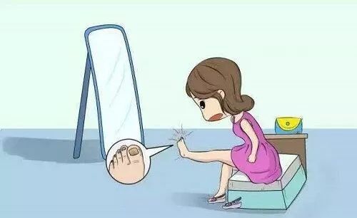 女人美甲到底该不该做,美甲指甲表面开裂是怎么回事