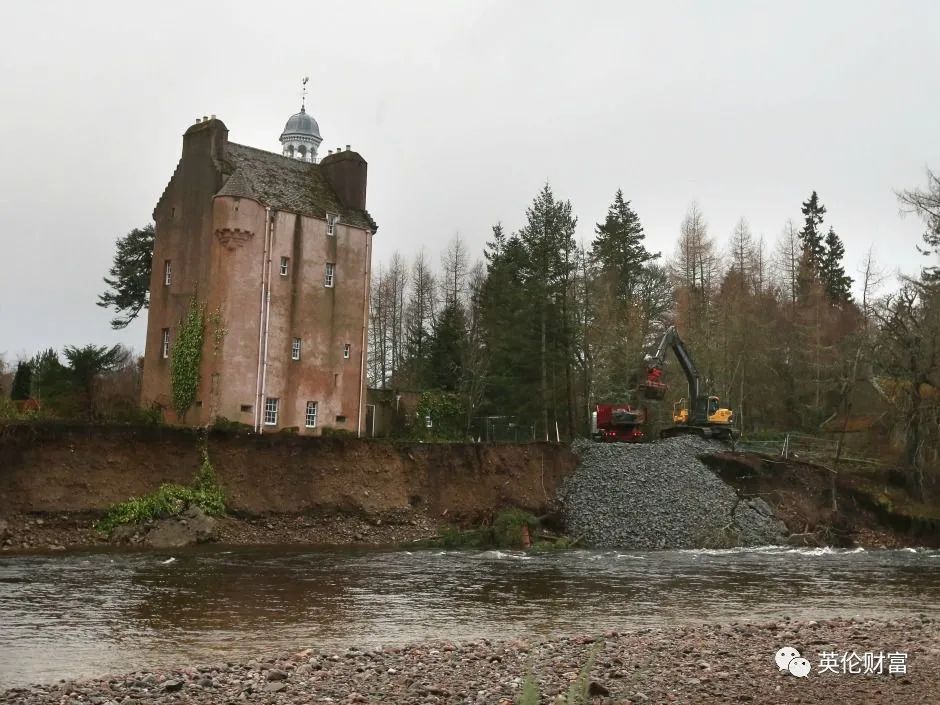 伦敦一套公寓价=万亩庄园,539年来首次出售,女王邻居.带森林河流