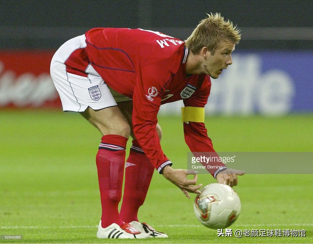 贝克汉姆最新战靴,贝克汉姆穿过什么球鞋